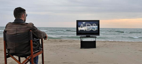 Ads at work on the beach