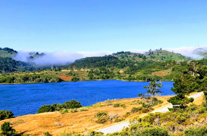 The lake and clouds near HWY 92&280
